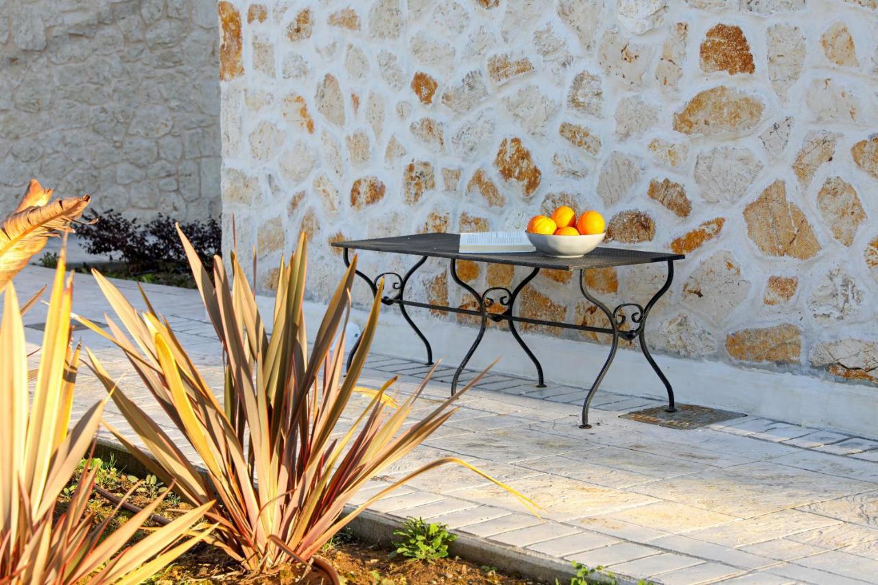 Rans Luxury & In Corfu With Swimming Pool
