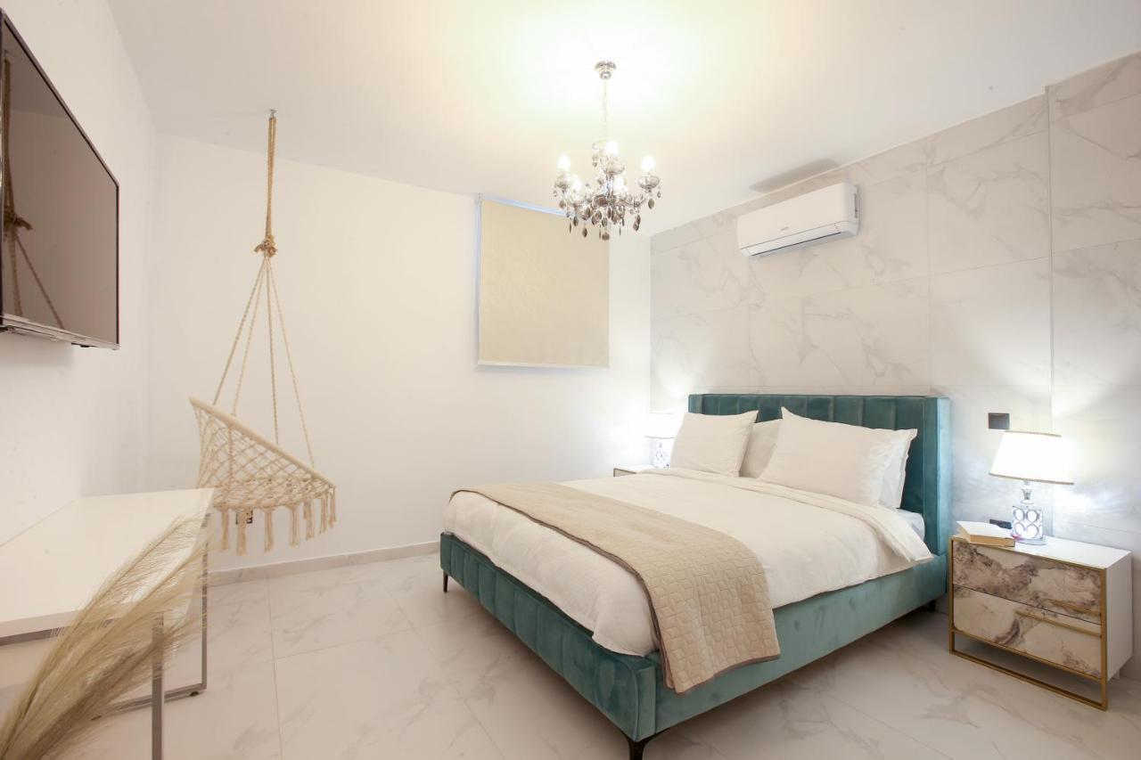Rans Luxury & In Corfu With Swimming Pool Villa